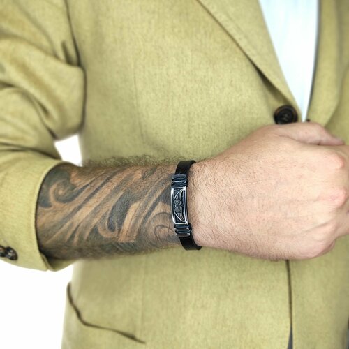 фото Браслет, металл, 1 шт., размер 20 см, диаметр 6.4 см, серебряный, черный нет бренда