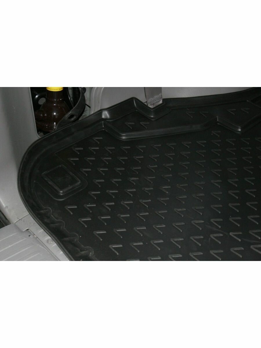 Коврик багажника Element Lexus LX 470 полиуретановый черный - фото №12