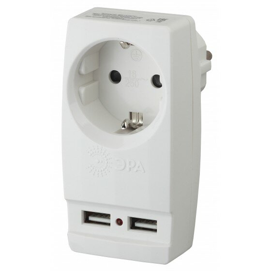 Эра Б0026332 Адаптер "Polynom" SP-1e-USB-W 1гн 220V + 2xUSB 2100mA, c заземл, белый