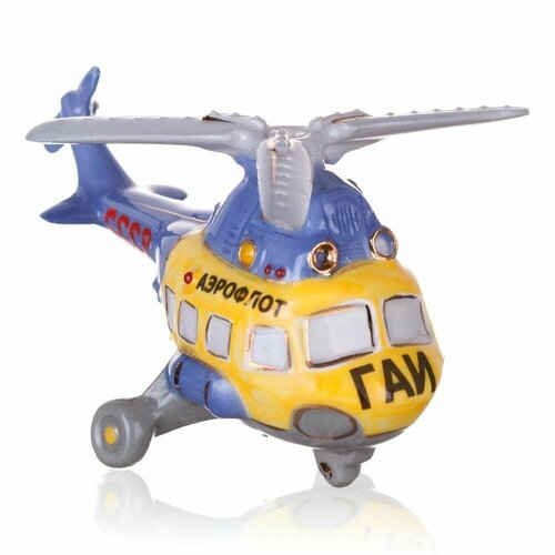 Фарфоровая статуэтка 