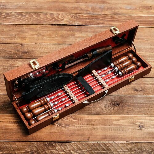 Шашлычный набор Sima-land "Горный дух" кейс, шампуры, два ножа