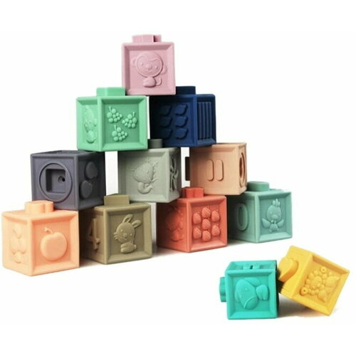 Набор мягких кубиков (12 шт) с пищалкой в коробке