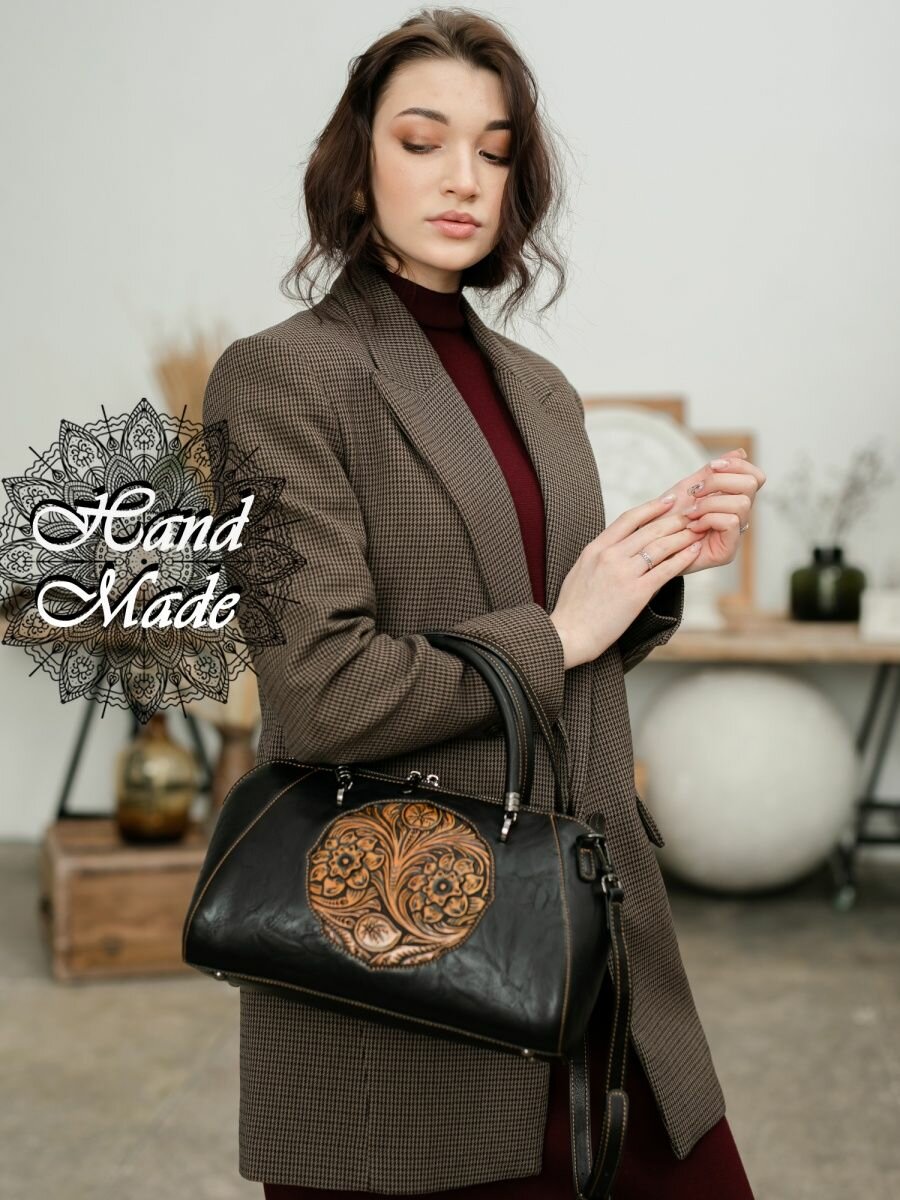 фото Сумка багет из кожи женская винтажная