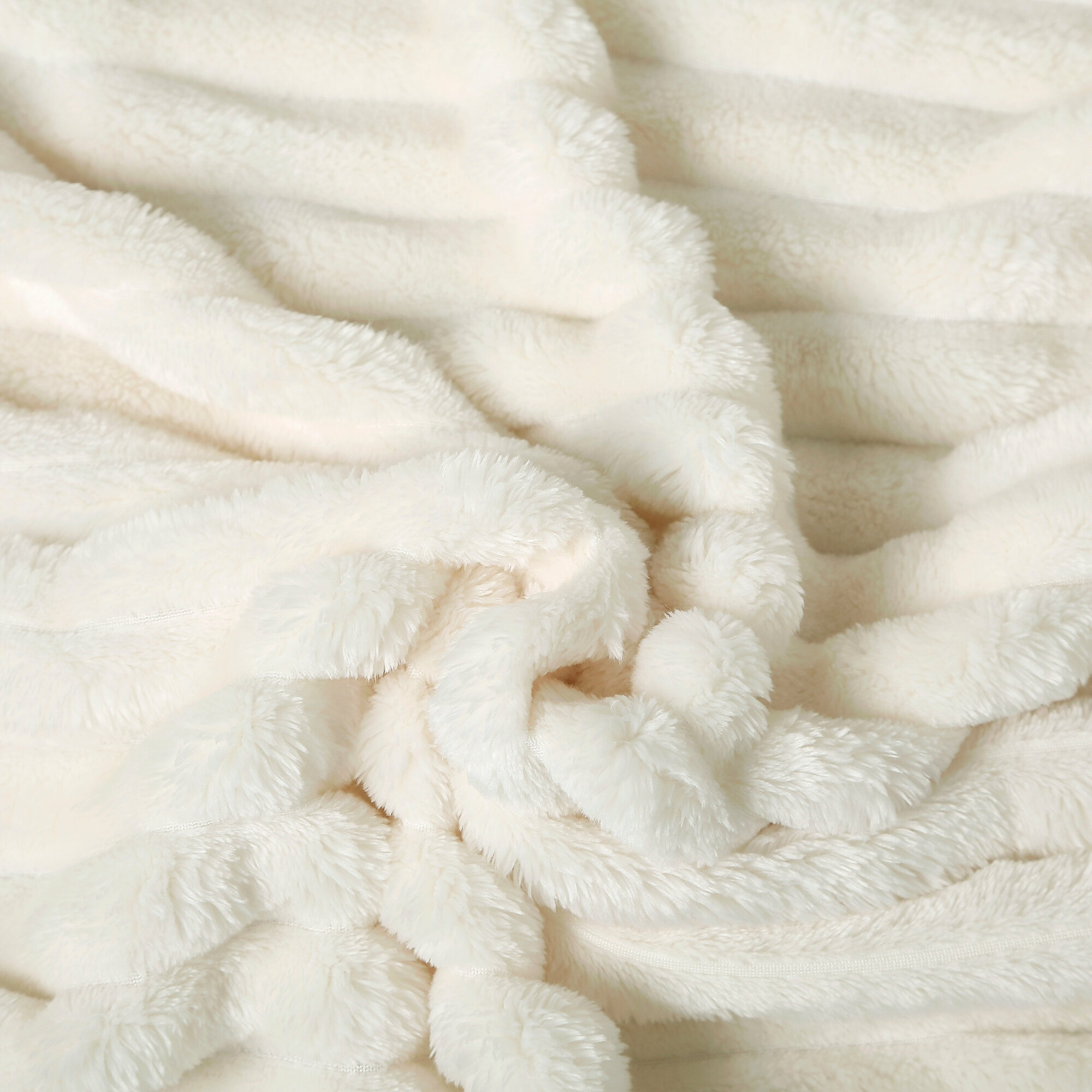 Плед двуспальный 180х200 белый в полоску, покрывало на кровать и диван Cleo Marmari, пушистый велсофт