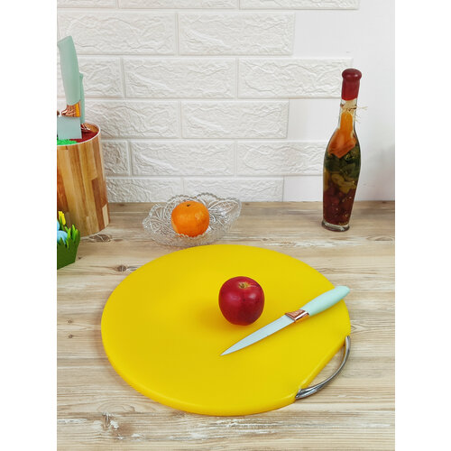 Доска пластиковая разделочная 363615 см круглая металлическая ручка Baizheng цвет желтый 1417₽
