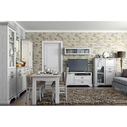 Стол обеденный