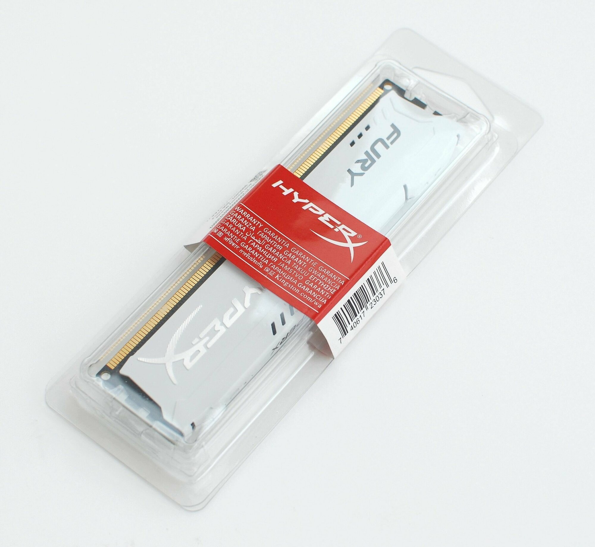 Оперативная память Kingston HyperX FURY 8 ГБ DDR3 1866 МГц DIMM CL10 белый