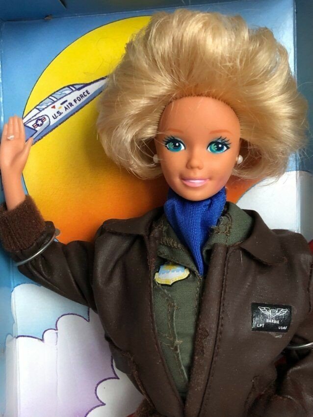 Коллекционная кукла Барби Барби Воздушные силы (Air Force Barbie)