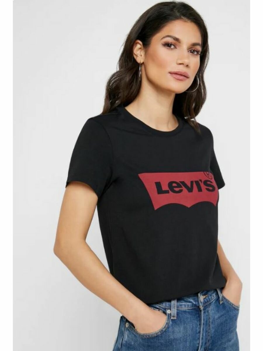 Футболка Levi's