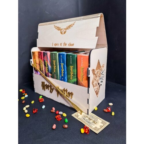Книги Гарри Поттер Росмэн. Комплект 7 книг в сундуке (цвет - слоновая кость) + 5 подарков (Роулинг Д. К.)