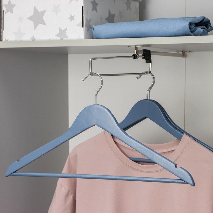 Плечики для одежды деревянные «Тэри», 3 шт, 44,5×23×1,2 см, цвет синий