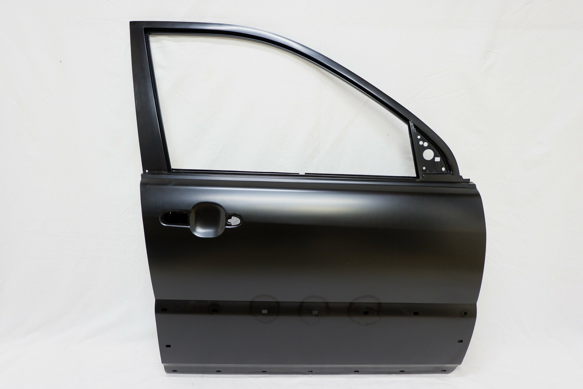 Дверь передняя правая Kia Sportage 2 JE 2005-2010 760041F020