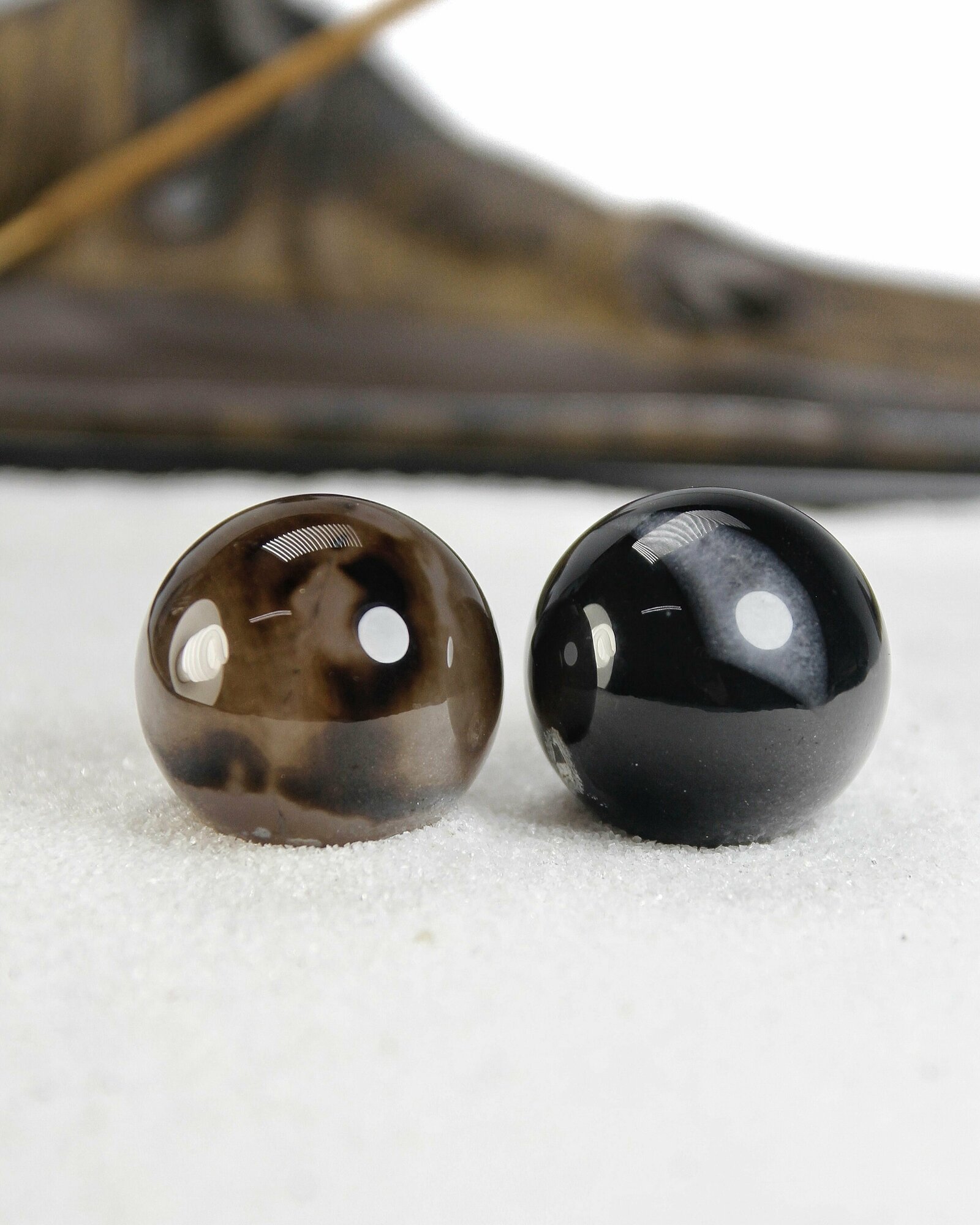 Массажные шары Баодинг Черный агат - диаметр 29-30 мм, натуральный камень, 2 шт - для стоунтерапии, здоровья и антистресса