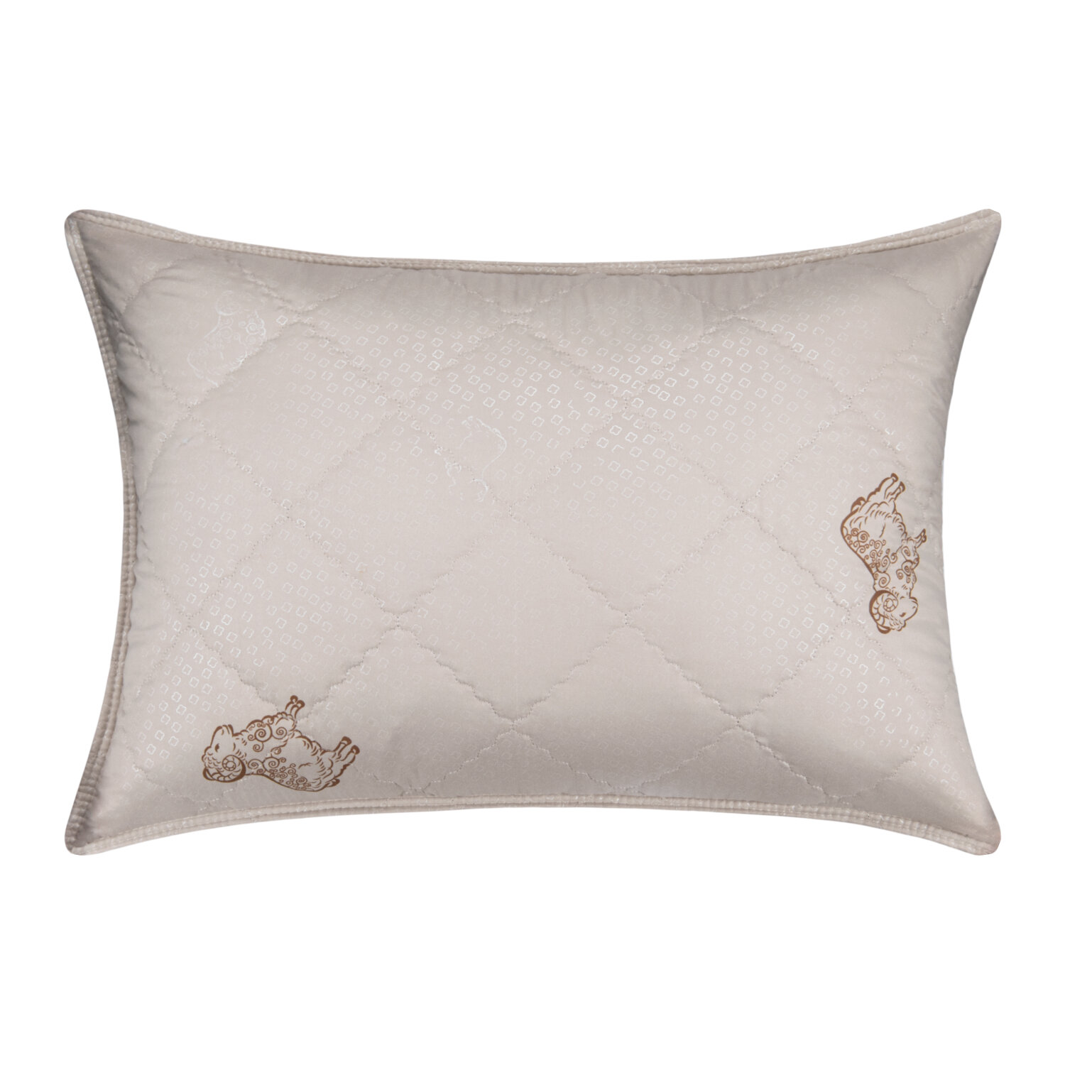 фото Подушка "Золотое Руно" овечья шерсть, стеганая