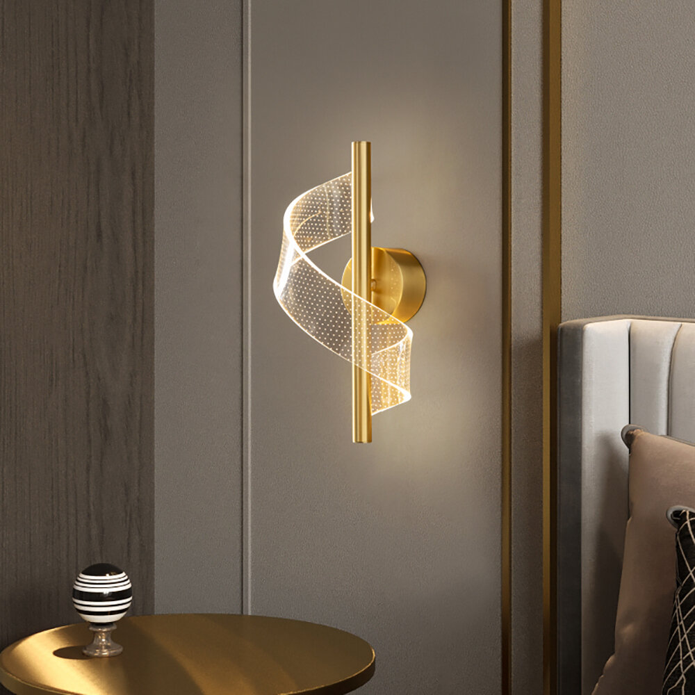 Настенный светильник 02