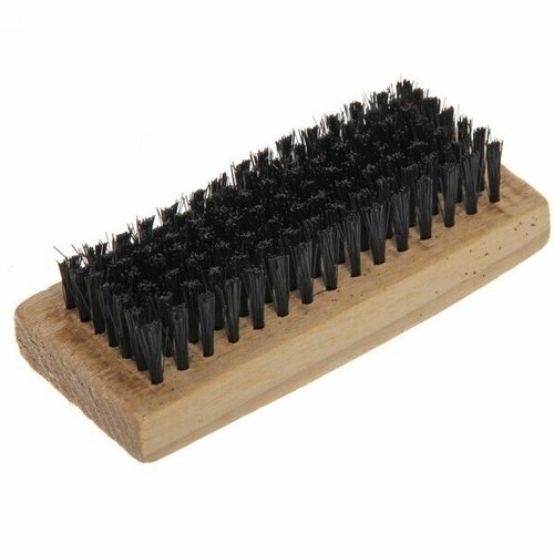 Щетка для обуви деревянная Нужные вещи цвет натур дерево иск щетина 1145см 160₽
