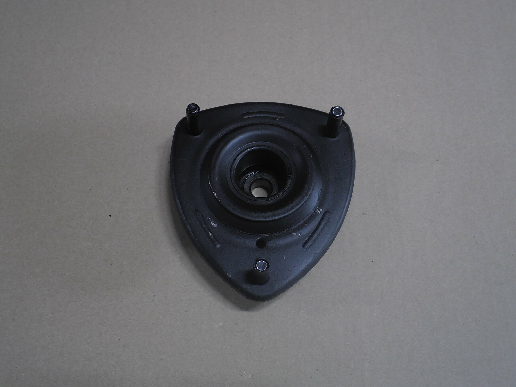 Опора переднего амортизатора MK MK CROSS d14 (1014001713)