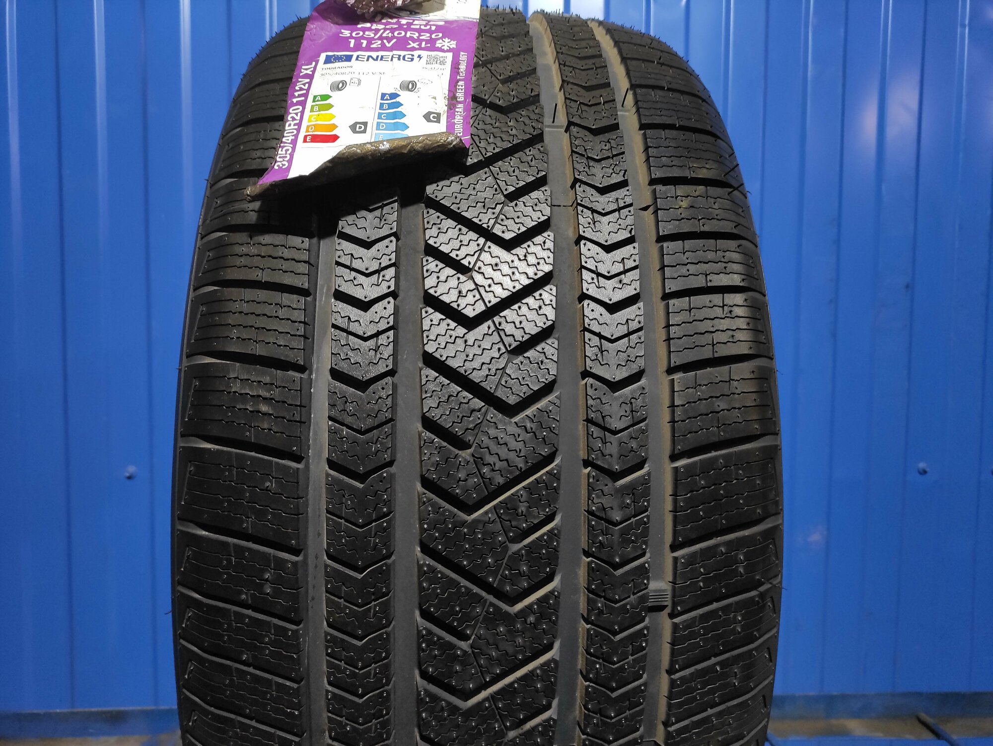 305/40 R20 112V XL Tourador Winter Pro TSU1