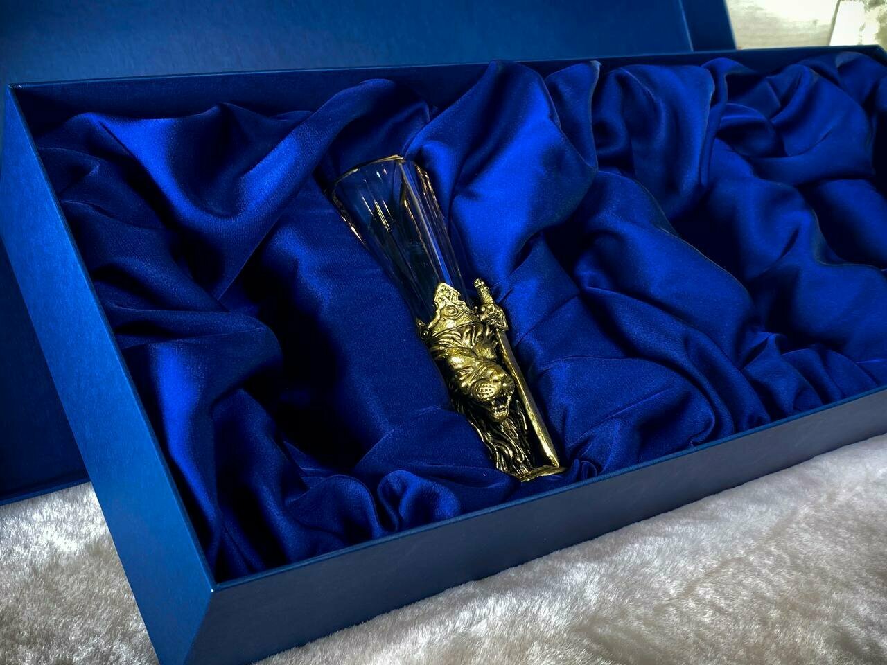 Подарочная коробка для 6 лафитников (картон) — фото 1