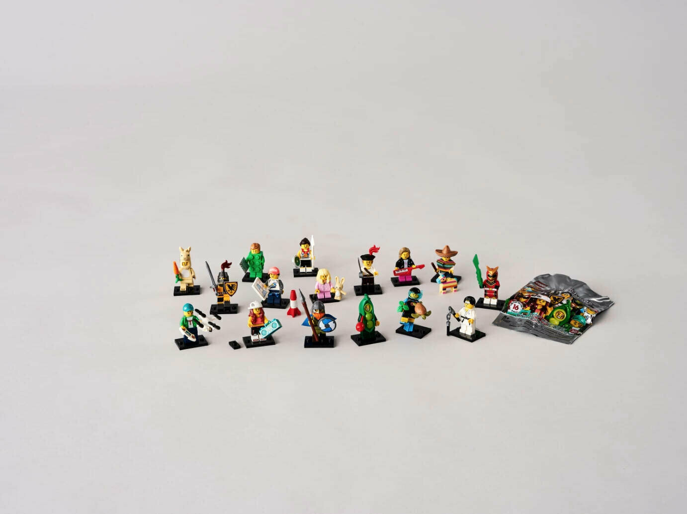 Конструктор LEGO Minifigures Series #20 71027-03 Девочка в костюме стручка гороха / Peapod Costume Girl (col20-3) — фото 8