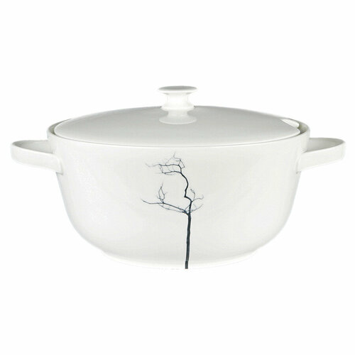 Блюдо для горячего с крышкой Dibbern Черный лес 2 л 62090₽