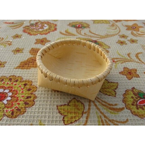 Солонка из бересты маленькая Лодочка 200₽