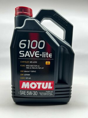 "Motul 6100 Save Lite 5W30" - синтетическое моторное масло, 4 литра