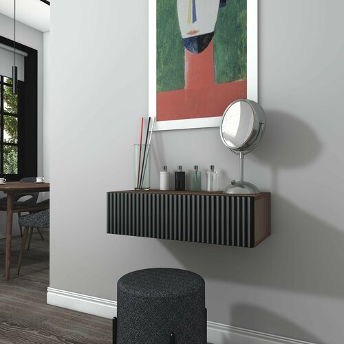 Туалетный столик 