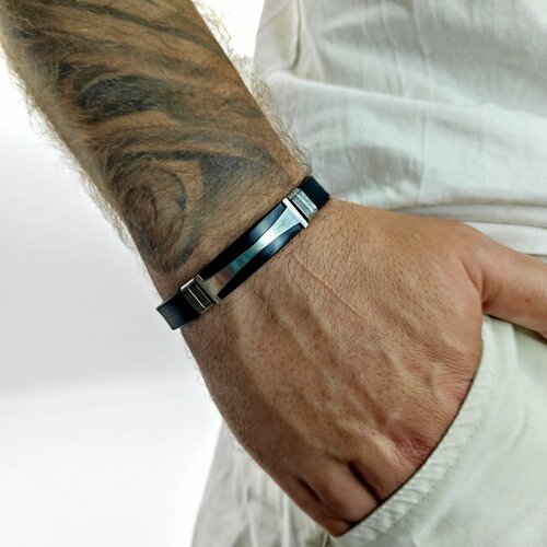 фото Браслет, металл, 1 шт., серебряный, черный нет бренда