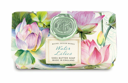 Мыло в бумажной обертке Michel Design Works Water Lilies Large Bath Soap Bars