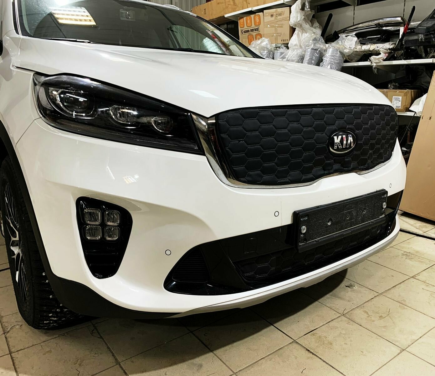 Утеплитель радиатора для Kia Sorento Prime 2017 -2020 Рестайлинг Комплект Соты Без Камеры Установка на крючки