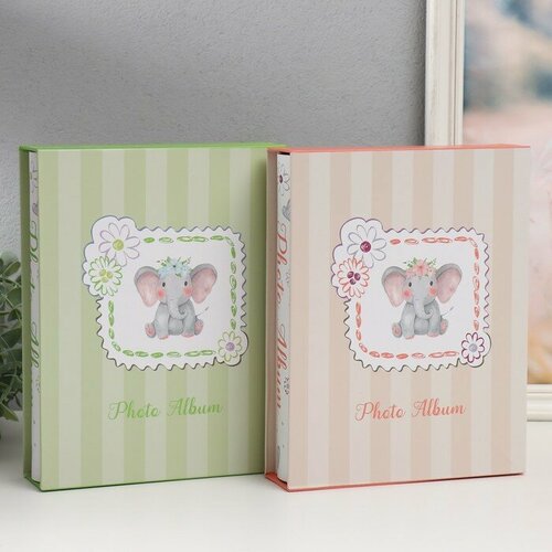 Фотоальбом на 200 фото 10х15 см Слонёнок в рамке с цветами в коробке микс 55х205х265 см 10083 2110₽