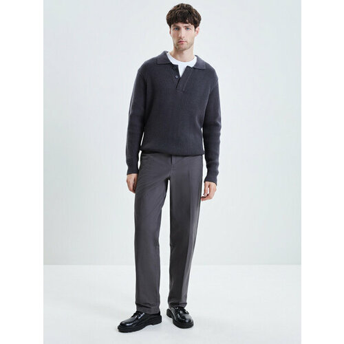 фото Брюки zarina, размер l (ru 50), серый