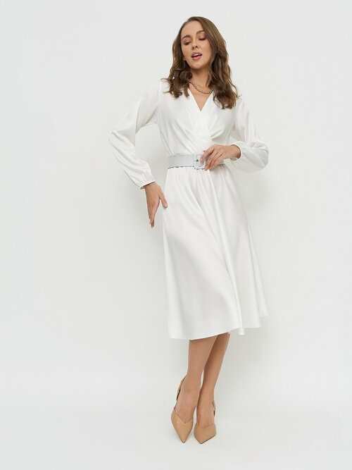 Платье BrandStoff, размер 50, белый