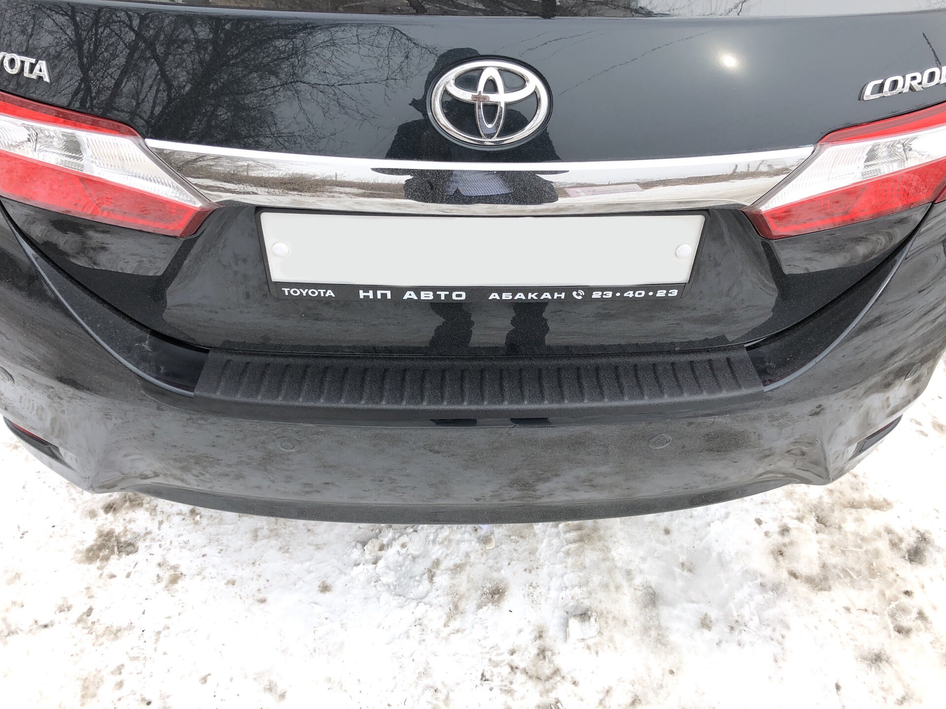 Накладка на задний бампер Toyota Corolla (седан) 2012-2018