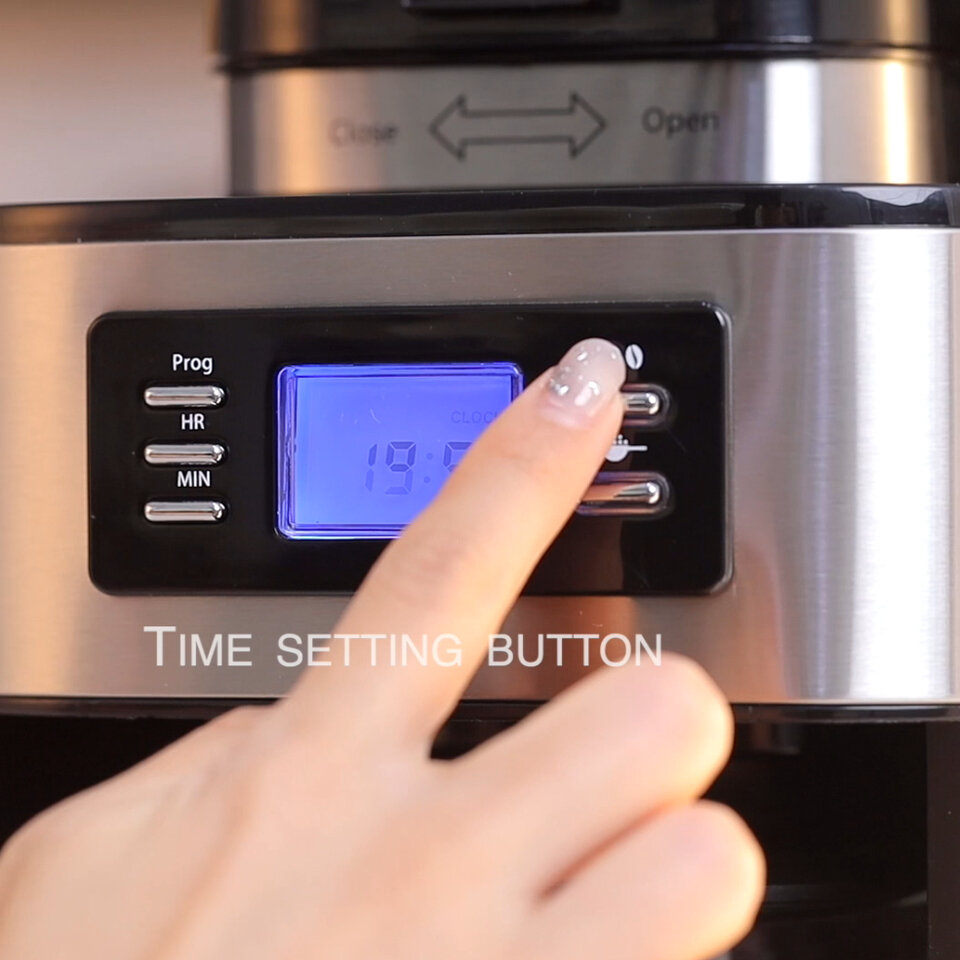 Кофемашина Sonifer SF-3541, зерновая, мощность 1000Вт, давление 15Бар, 4,5кг — фото 1