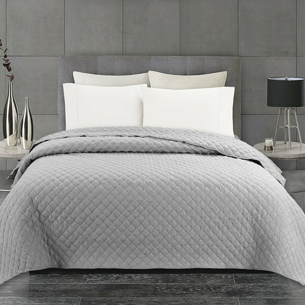 фото Покрывало 2-спальное, 180х200 см, 100% полиэстер, стеганое, Silvano, Жатка Элегант, светло-серое