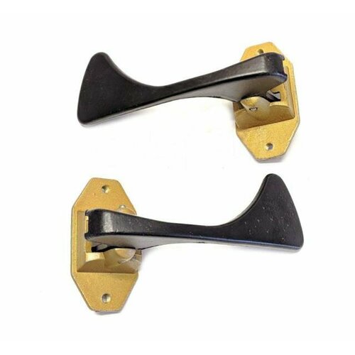 Ручка двери ВАЗ 2115 внутренняя левая правая металл 664₽