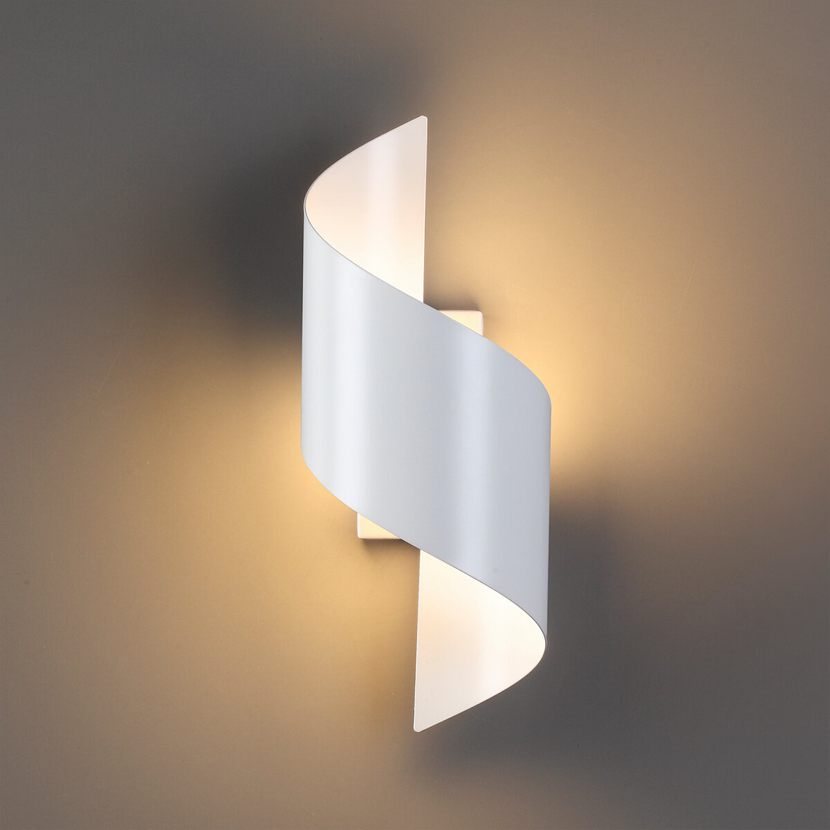 Настенный светильник светодиодный Odeon Light Boccolo 3543/5LW, 5 Вт, белый