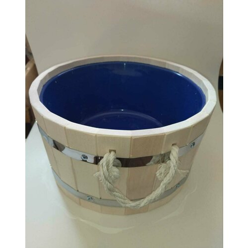 Шайка (ушат) для бани и сауны 15 литров, из липы круглая с пластиковой вставкой