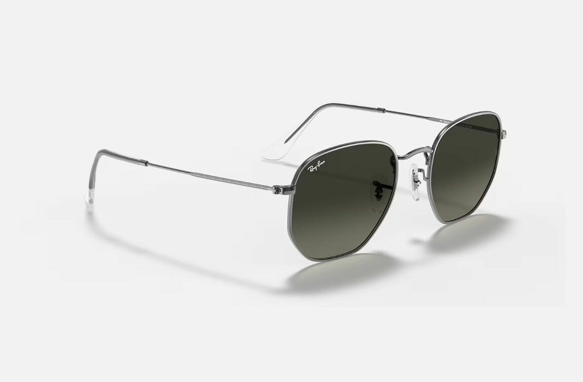 Солнцезащитные очки Ray-Ban