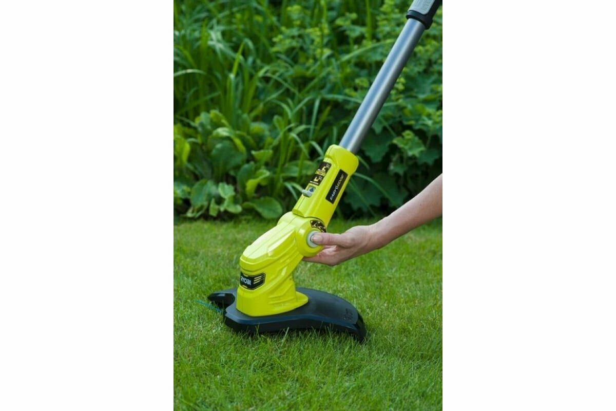 Изображение Аккумуляторный триммер Ryobi ONE+ OLT1832 5133002813