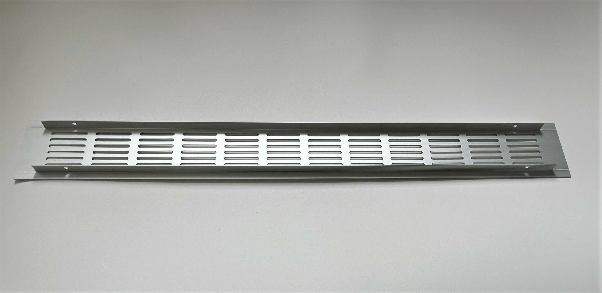 Решетка вентиляционная FM, 60х480, матовый хром — фото 1