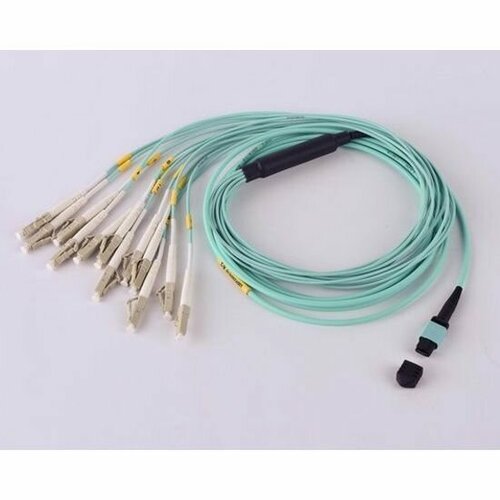 Патч-панель CommScope DM12-24LC-LS-ULL: G2 ULL Multimode OM4 MPO-12 Distribution Module, 2x12F MPO unpinned to 24F LC Aqua with internal shu