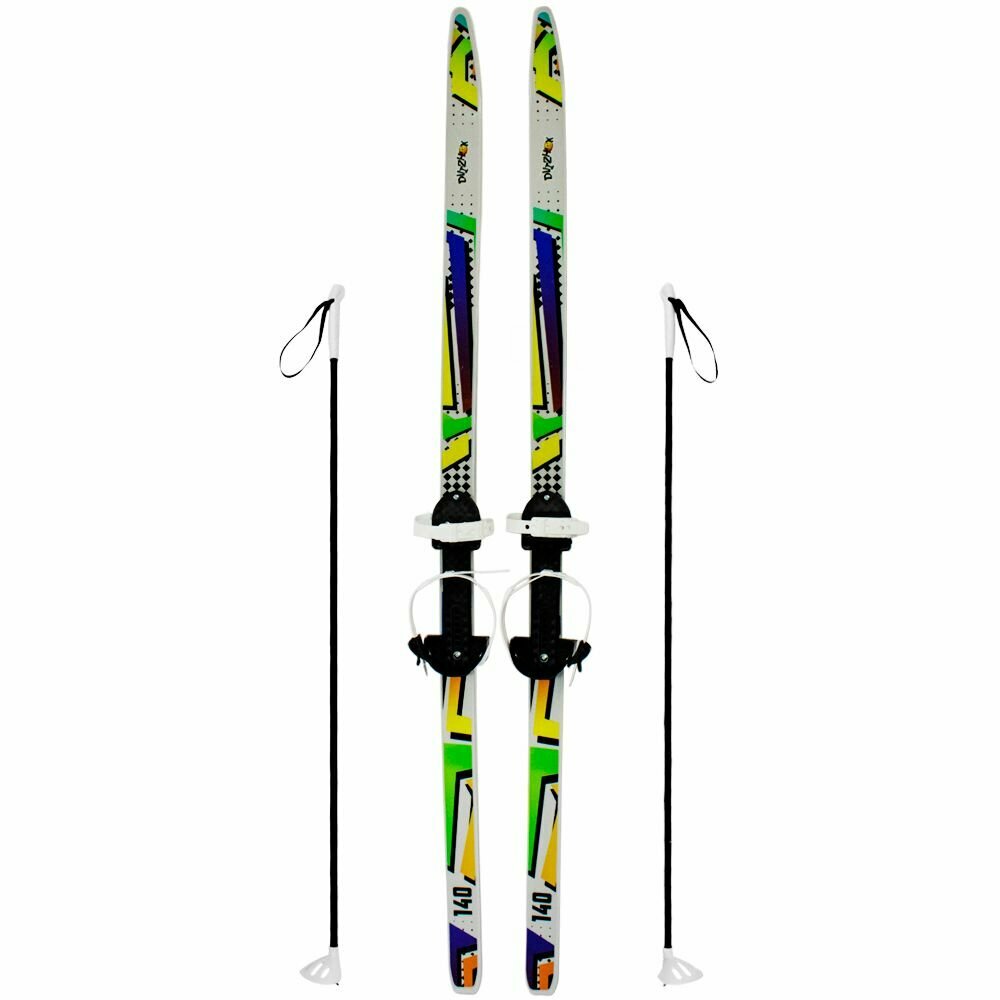 Лыжи подростковые Снежный гонщик с палками, серые 140/105см Dvizhok