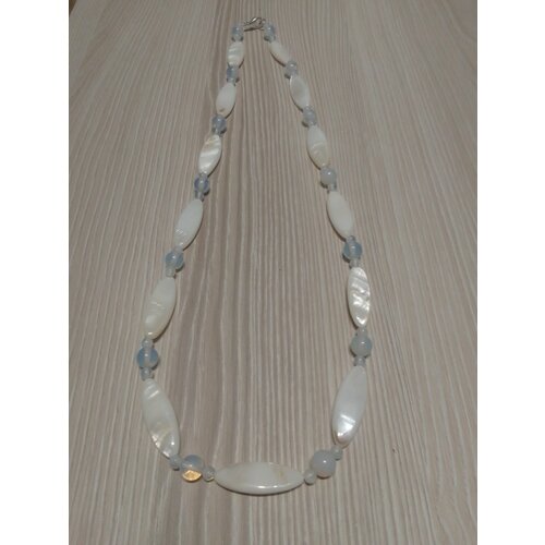 Колье, лунный камень, перламутр, длина 60 см, белый