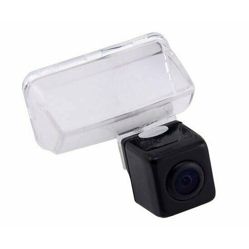 Камера заднего вида с матрицей CCD для Toyota Camry V50 с углом обзора 175 5900₽