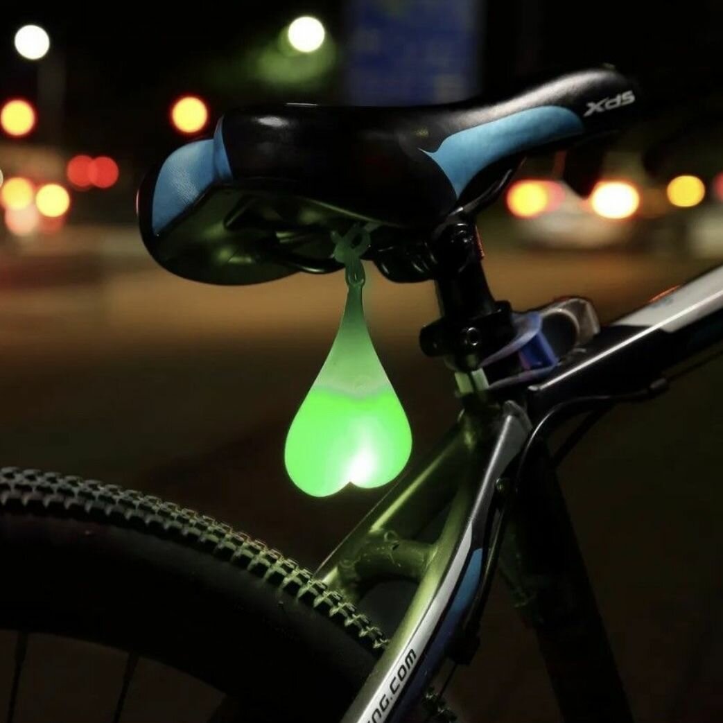 Водонепроницаемый светодиодный фонарик "Сердце" для велосипеда. зеленый.