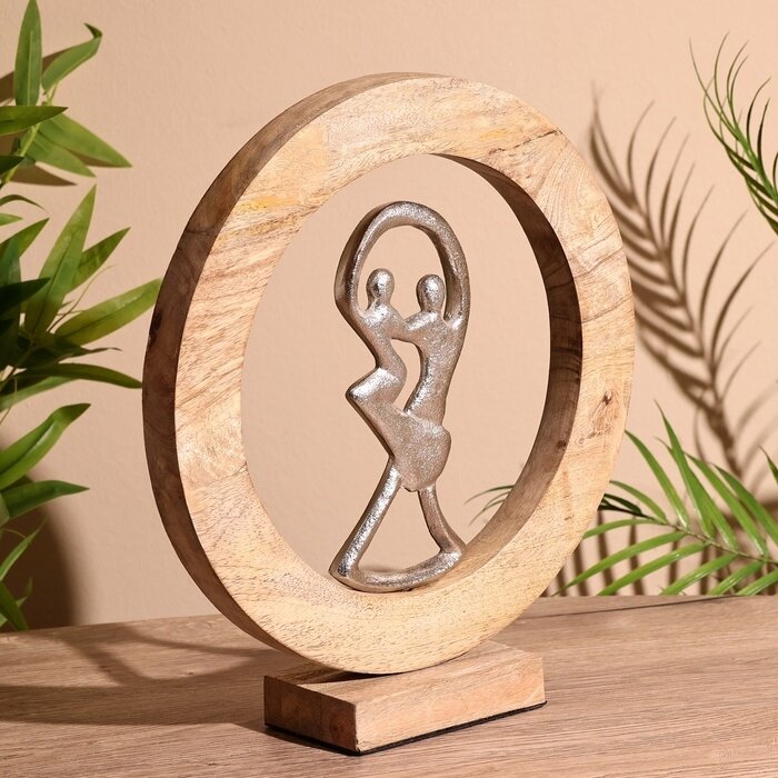 Сувенир интерьерный в деревянном кольце 