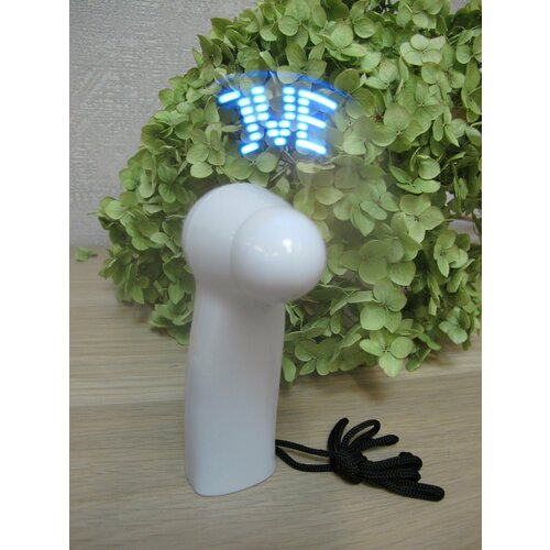 Вентилятор ручной с подсветкой 540₽